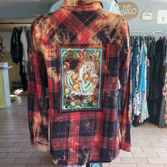 ANDREE BY UNIT Flannel, S - Picture 1 of 3